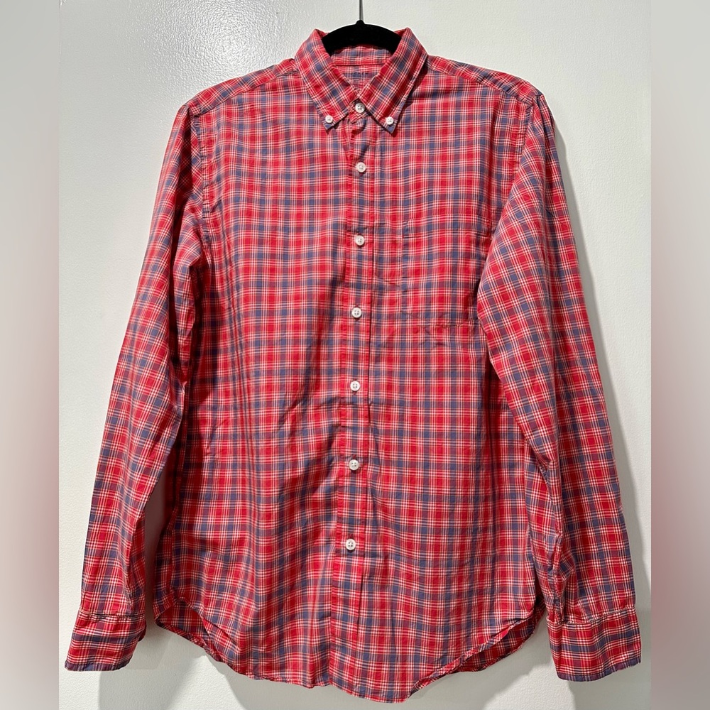 J. Crew Men Light Weight Shirt 100% Cotton Red Plaid Button Up Size Small EUC